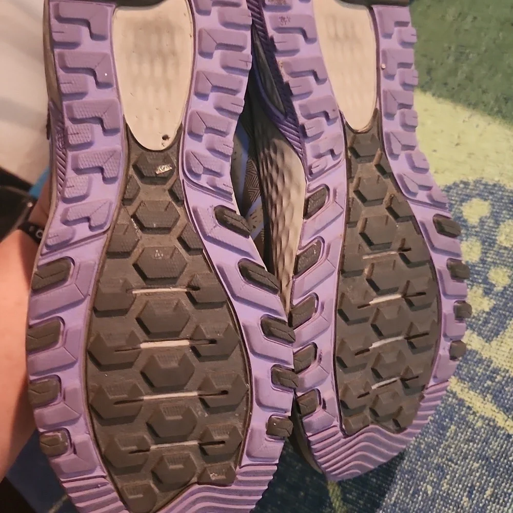 New Balance Women's Gray and Purple Running Shoes